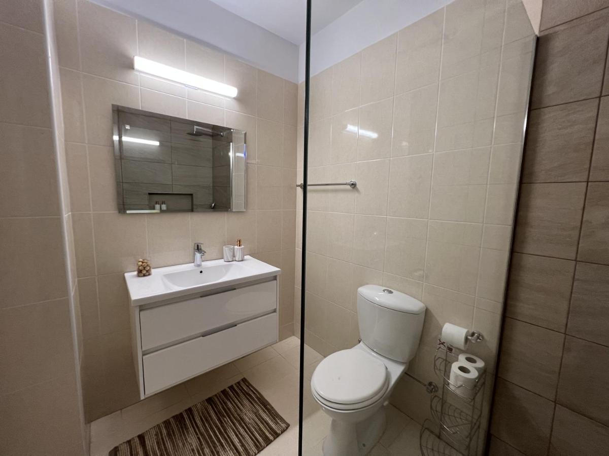 Ferienwohnung Royal-Seacrest Paphos-Center Vip Exterior foto