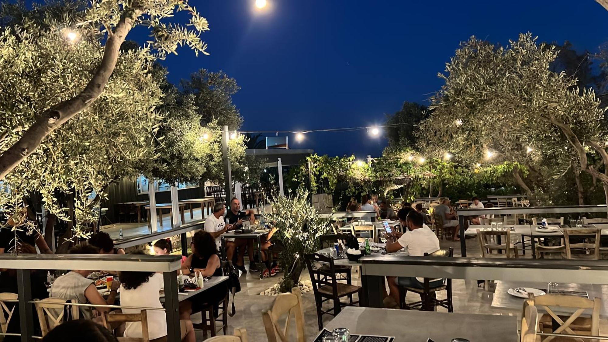 Ferienwohnung Royal-Seacrest Paphos-Center Vip Exterior foto